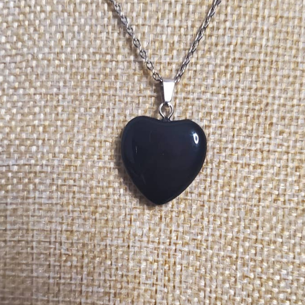 NEW! Gorgeous Black Obsidian Stone Heart Pendant Necklace